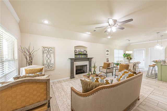 4456 W Wales Drive, Fayetteville, AR 72704