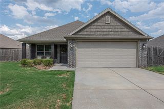 4456 W Wales Drive, Fayetteville, AR 72704