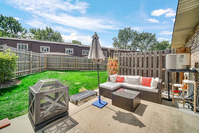 339 Getchell Avenue, Grayslake, IL 60030
