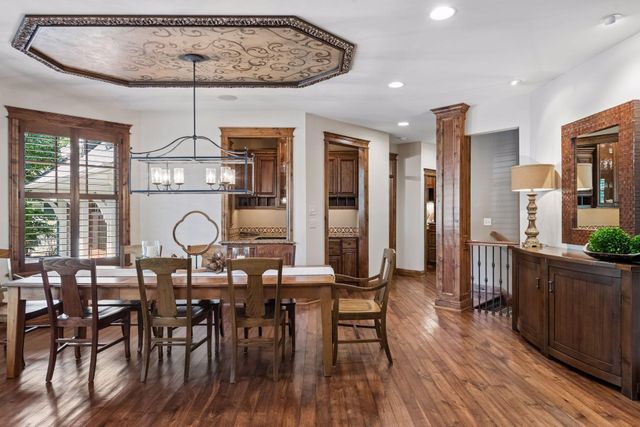 20650 Parkview Lane, Excelsior, MN 55331