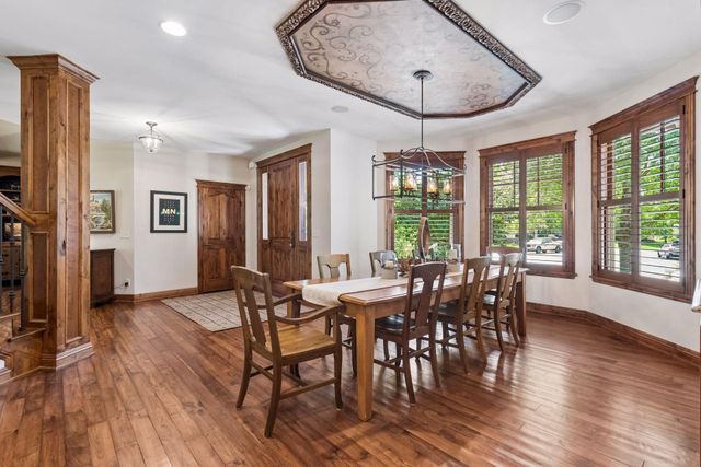 20650 Parkview Lane, Excelsior, MN 55331