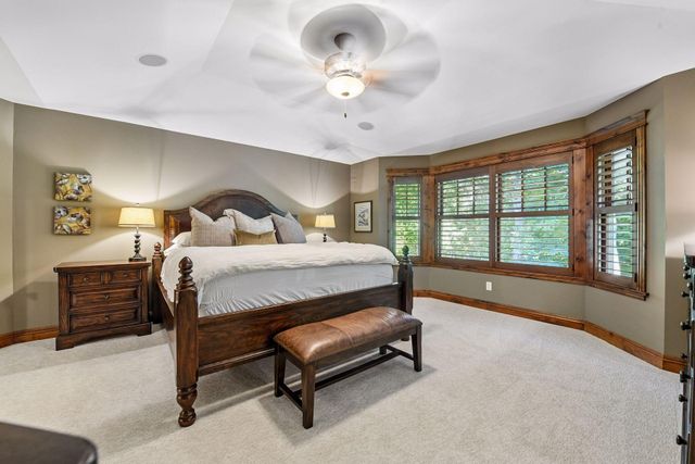 20650 Parkview Lane, Excelsior, MN 55331