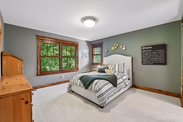 20650 Parkview Lane, Excelsior, MN 55331