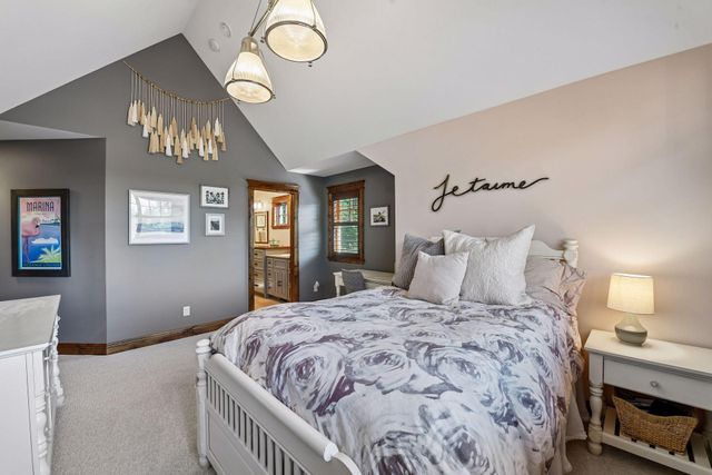 20650 Parkview Lane, Excelsior, MN 55331