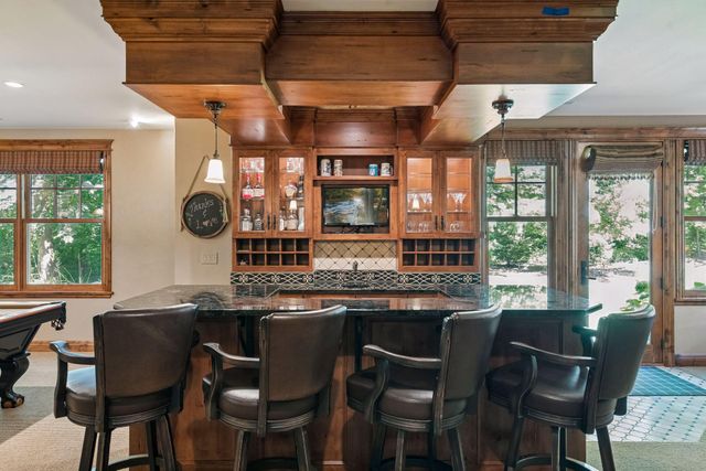 20650 Parkview Lane, Excelsior, MN 55331