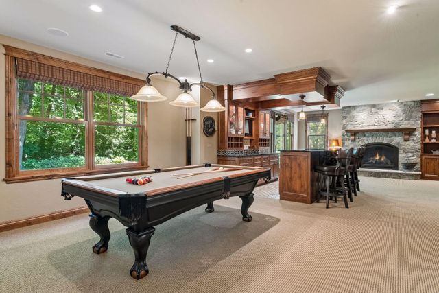 20650 Parkview Lane, Excelsior, MN 55331