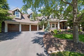20650 Parkview Lane, Excelsior, MN 55331