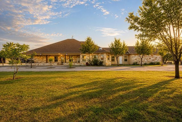 15611 Giese LN, Manor, TX 78653