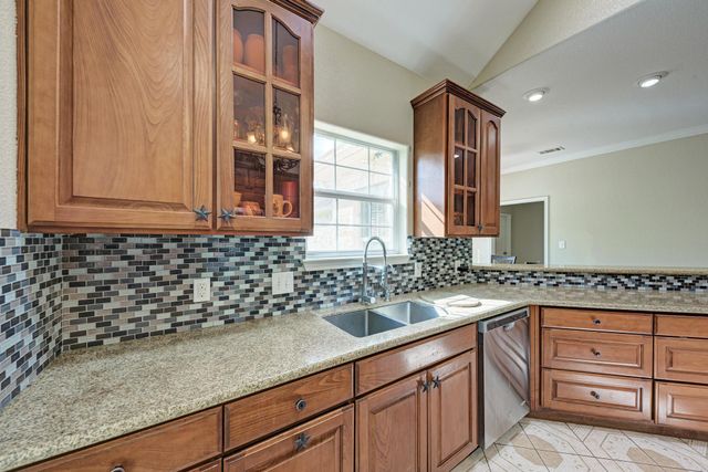 15611 Giese LN, Manor, TX 78653