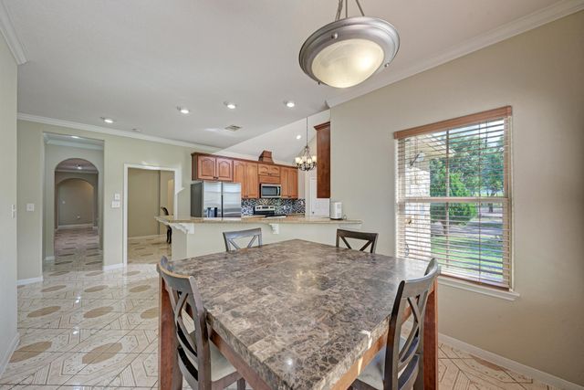 15611 Giese LN, Manor, TX 78653