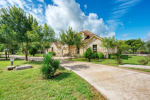 15611 Giese LN, Manor, TX 78653