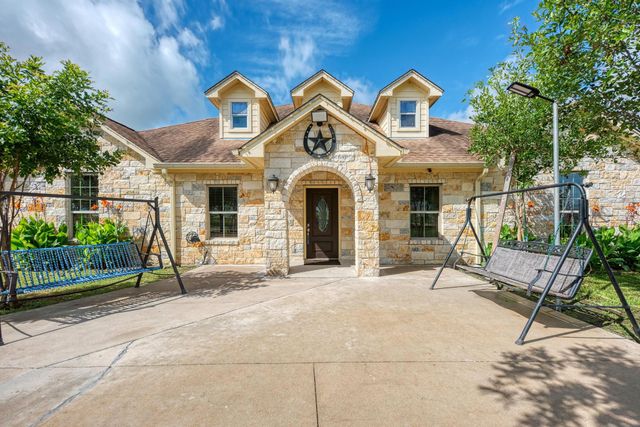 15611 Giese LN, Manor, TX 78653