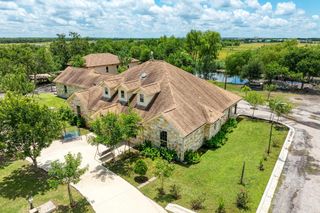 15611 Giese LN, Manor, TX 78653