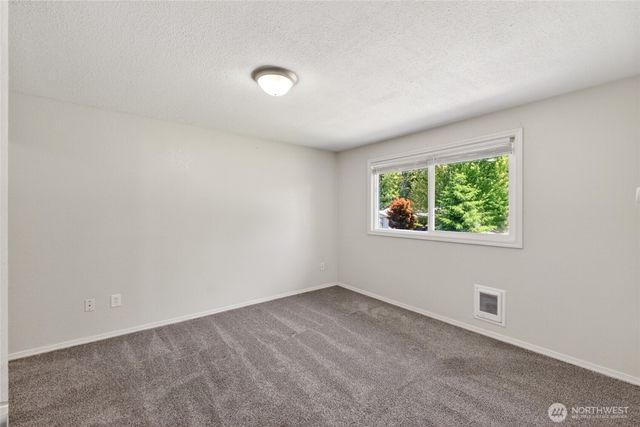 23710 68th Avenue Ct E, Graham, WA 98338