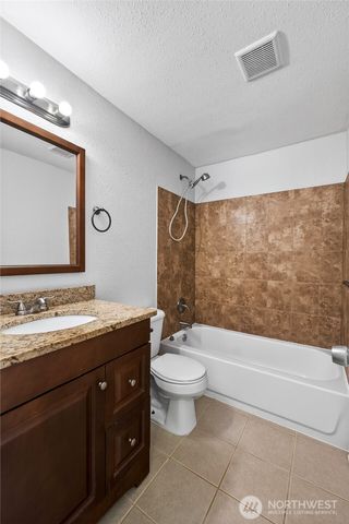 23710 68th Avenue Ct E, Graham, WA 98338