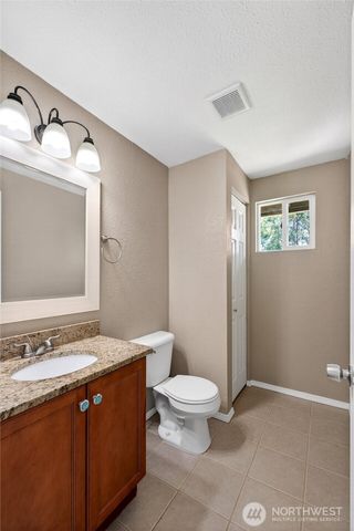 23710 68th Avenue Ct E, Graham, WA 98338