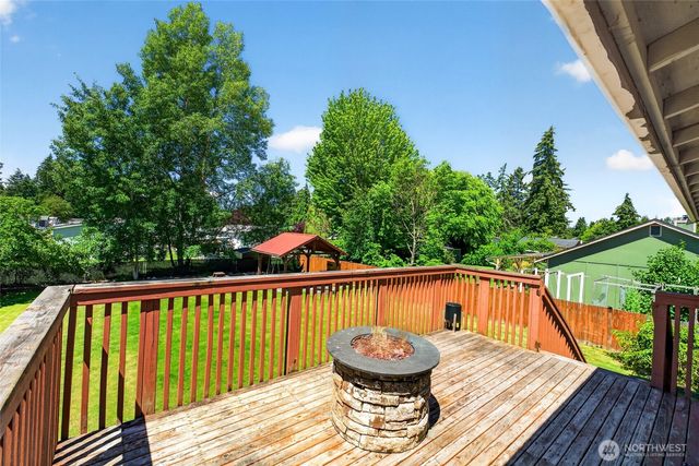 23710 68th Avenue Ct E, Graham, WA 98338