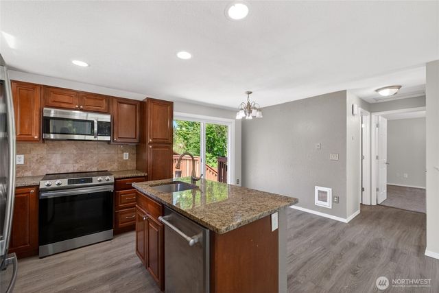 23710 68th Avenue Ct E, Graham, WA 98338