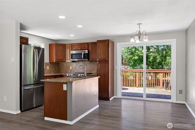 23710 68th Avenue Ct E, Graham, WA 98338