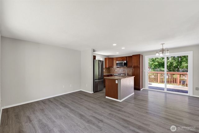 23710 68th Avenue Ct E, Graham, WA 98338