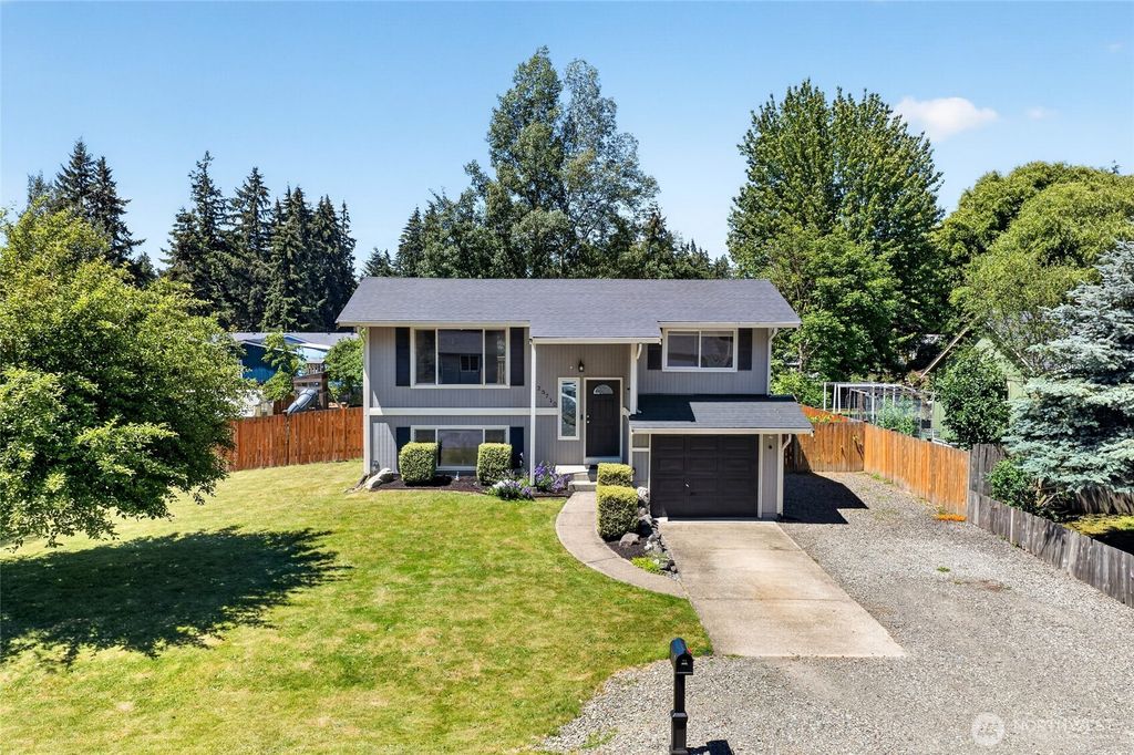 23710 68th Avenue Ct E, Graham, WA 98338