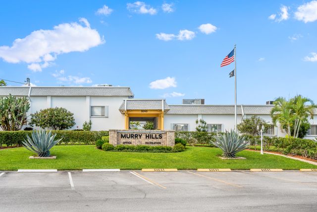 3160 Lake Osborne Drive Bldg 6 unit 206, Lake Worth Beach, FL 33461