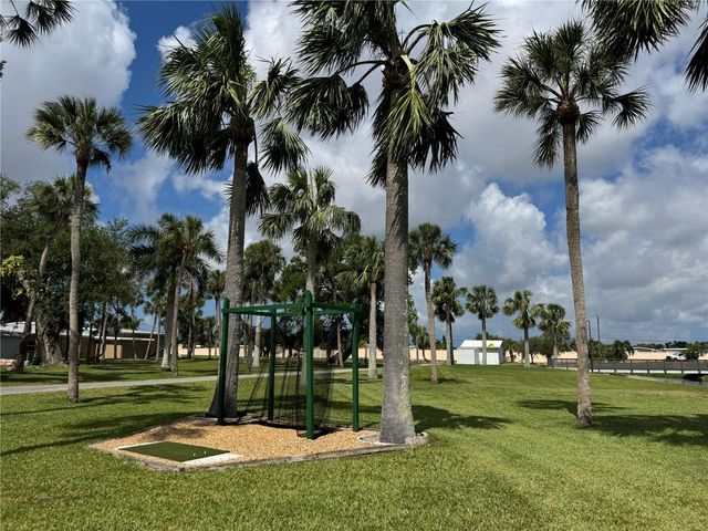 5120 8 A STREET E, Bradenton, FL 34203