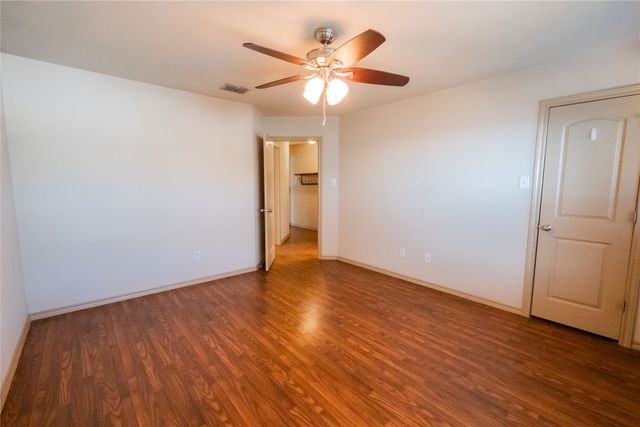 10716 Edgewest Terrace, Fort Worth, TX 76108