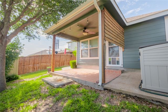 10716 Edgewest Terrace, Fort Worth, TX 76108