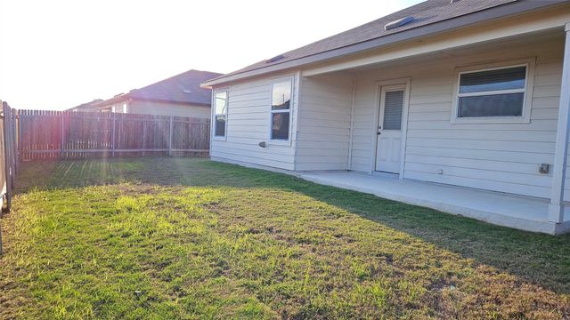 195 Salt Springs RD, Kyle, TX 78640