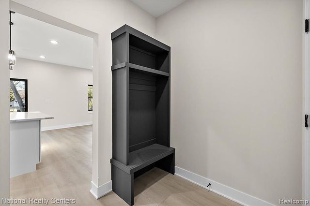 1032 E Breckenridge Street, Ferndale, MI 48220