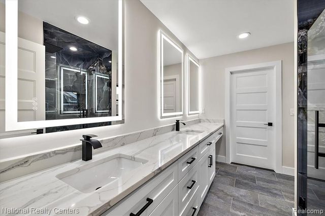 1032 E Breckenridge Street, Ferndale, MI 48220