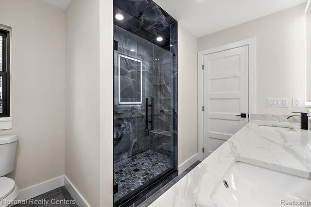 1032 E Breckenridge Street, Ferndale, MI 48220