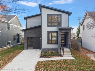 1032 E Breckenridge Street, Ferndale, MI 48220