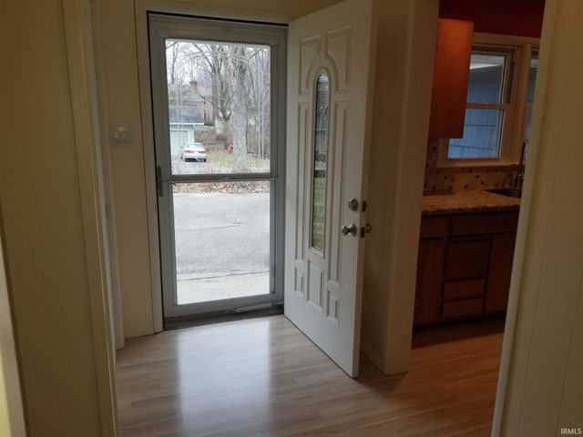 1925 E Viva Drive, Bloomington, IN 47401