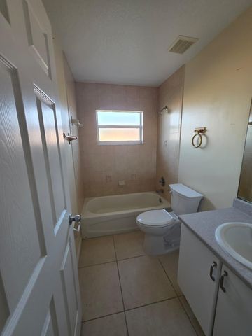 501 SW Twig Avenue, Port St. Lucie, Port St Lucie, FL 34983