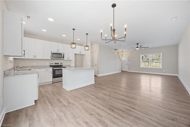 2603 Cromwell Road, Greensboro, NC 27407