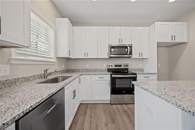 2603 Cromwell Road, Greensboro, NC 27407