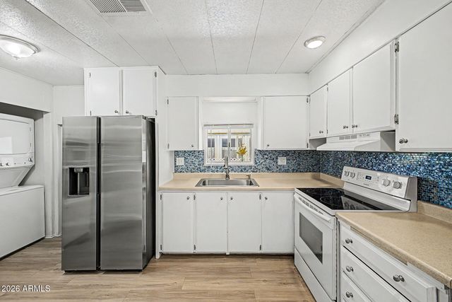 10701 N 99TH Avenue 159, Peoria, AZ 85345