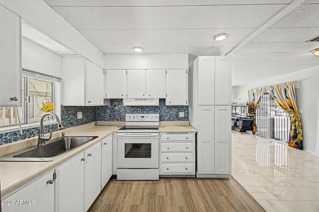 10701 N 99TH Avenue 159, Peoria, AZ 85345