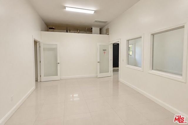 7172 Melrose Avenue, Los Angeles, CA 90046