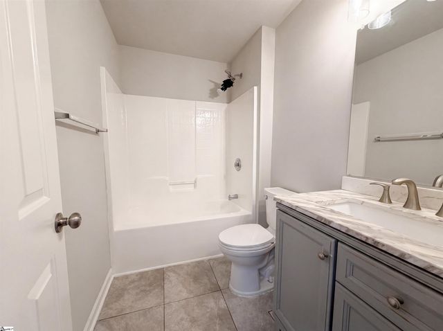 3 Hollow Tree Way, Greenville, SC 29605