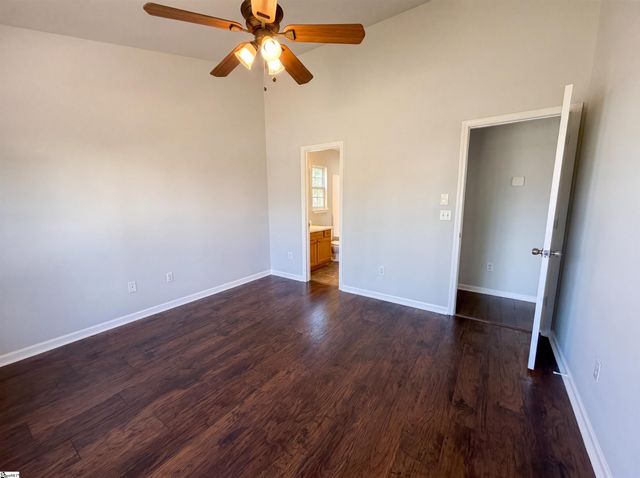 3 Hollow Tree Way, Greenville, SC 29605