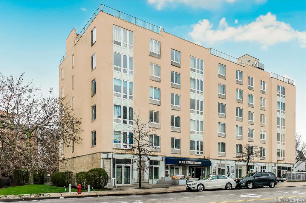 112-02 Northern Boulevard PH-C, Corona, NY 11368