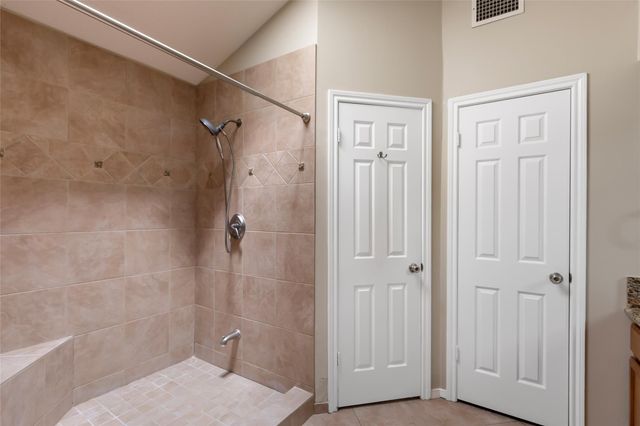 4206 Valley Glade Drive, Kingwood, TX 77345
