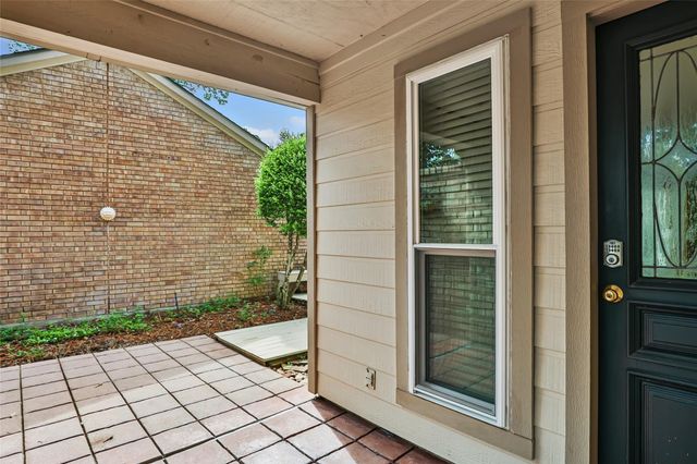 4206 Valley Glade Drive, Kingwood, TX 77345