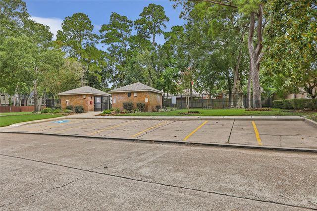 4206 Valley Glade Drive, Kingwood, TX 77345