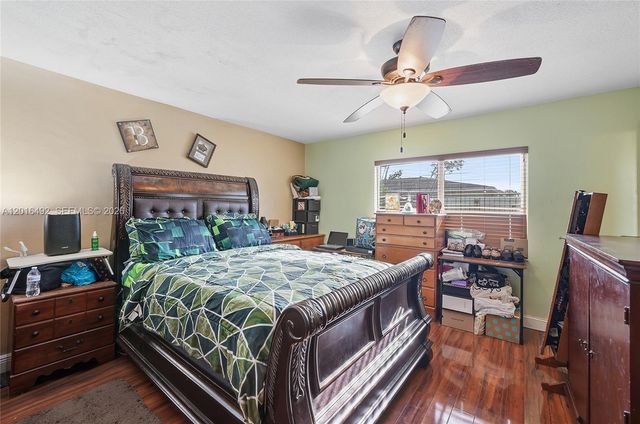 8271 NW 68th Ter, Tamarac, FL 33321