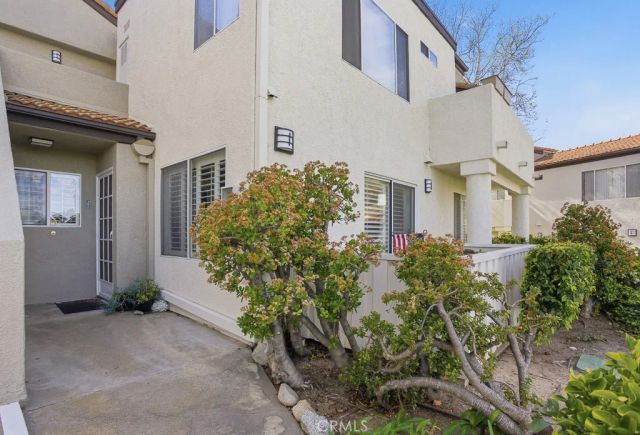 24485 Valle Del Oro 102, Newhall, CA 91321