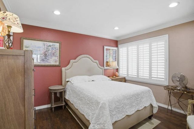 24485 Valle Del Oro 102, Newhall, CA 91321